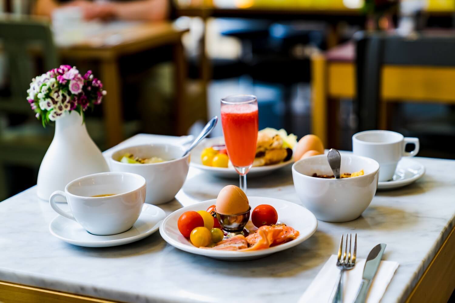 breakfast-table